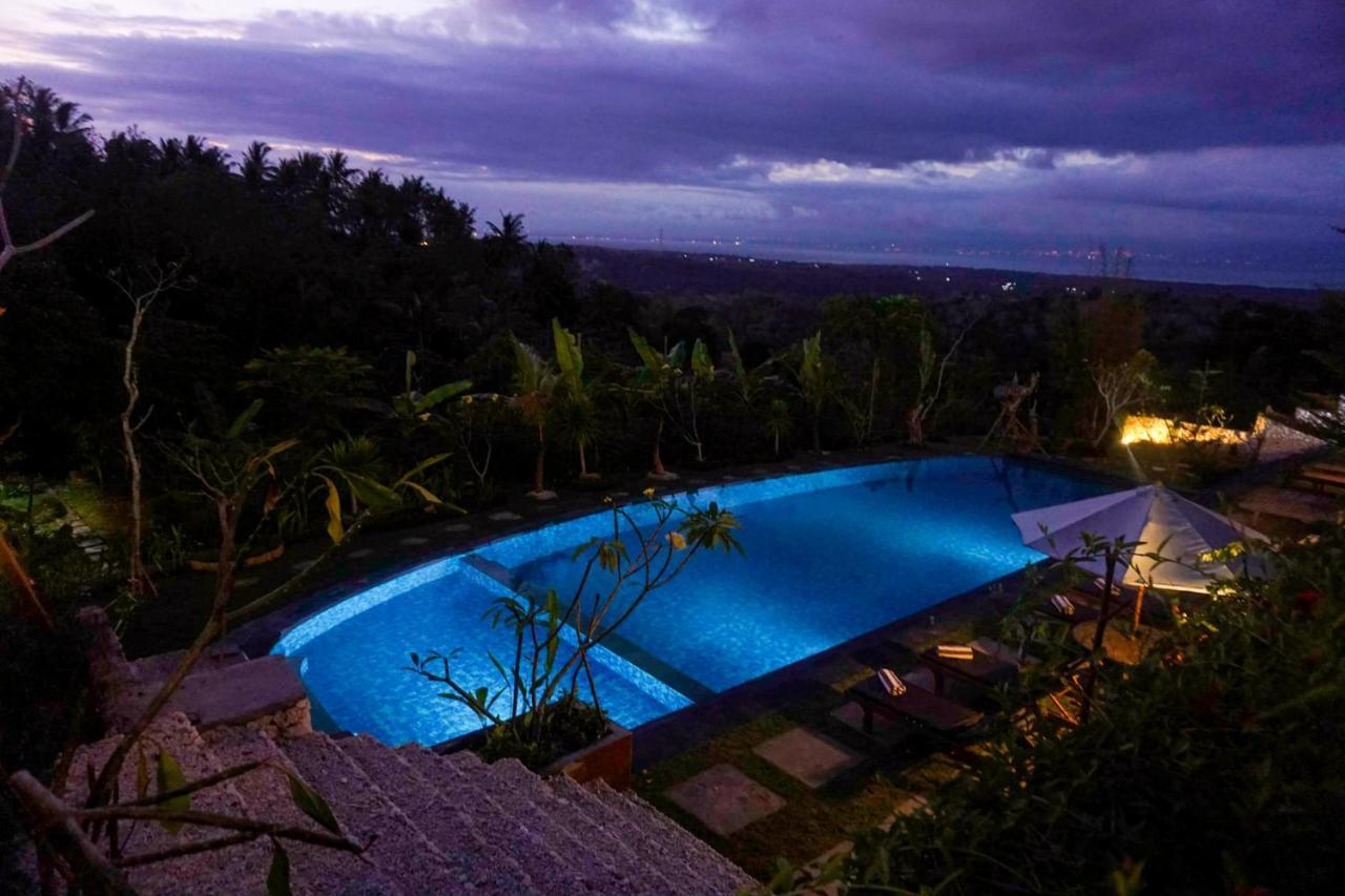 Arya Resort Nusa Penida Toyapakeh Ngoại thất bức ảnh