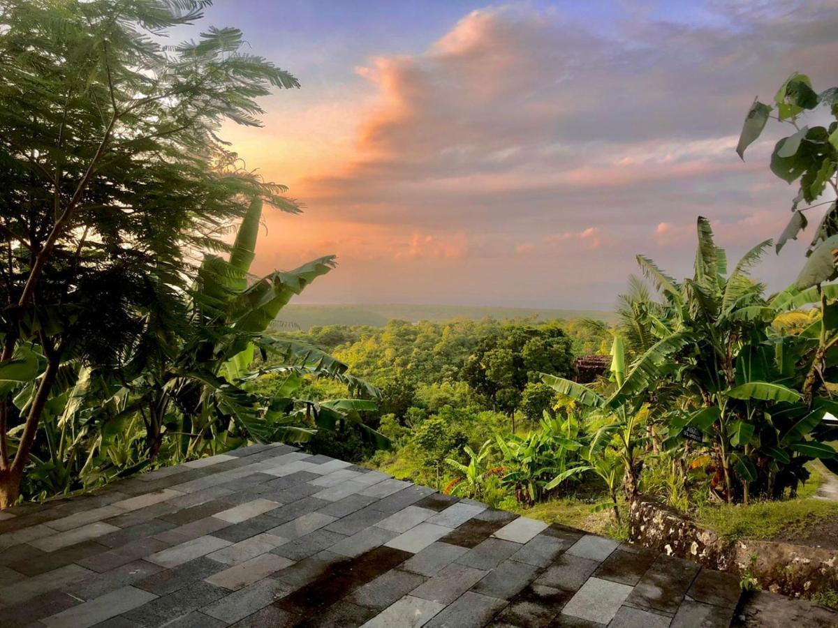 Arya Resort Nusa Penida Toyapakeh Ngoại thất bức ảnh
